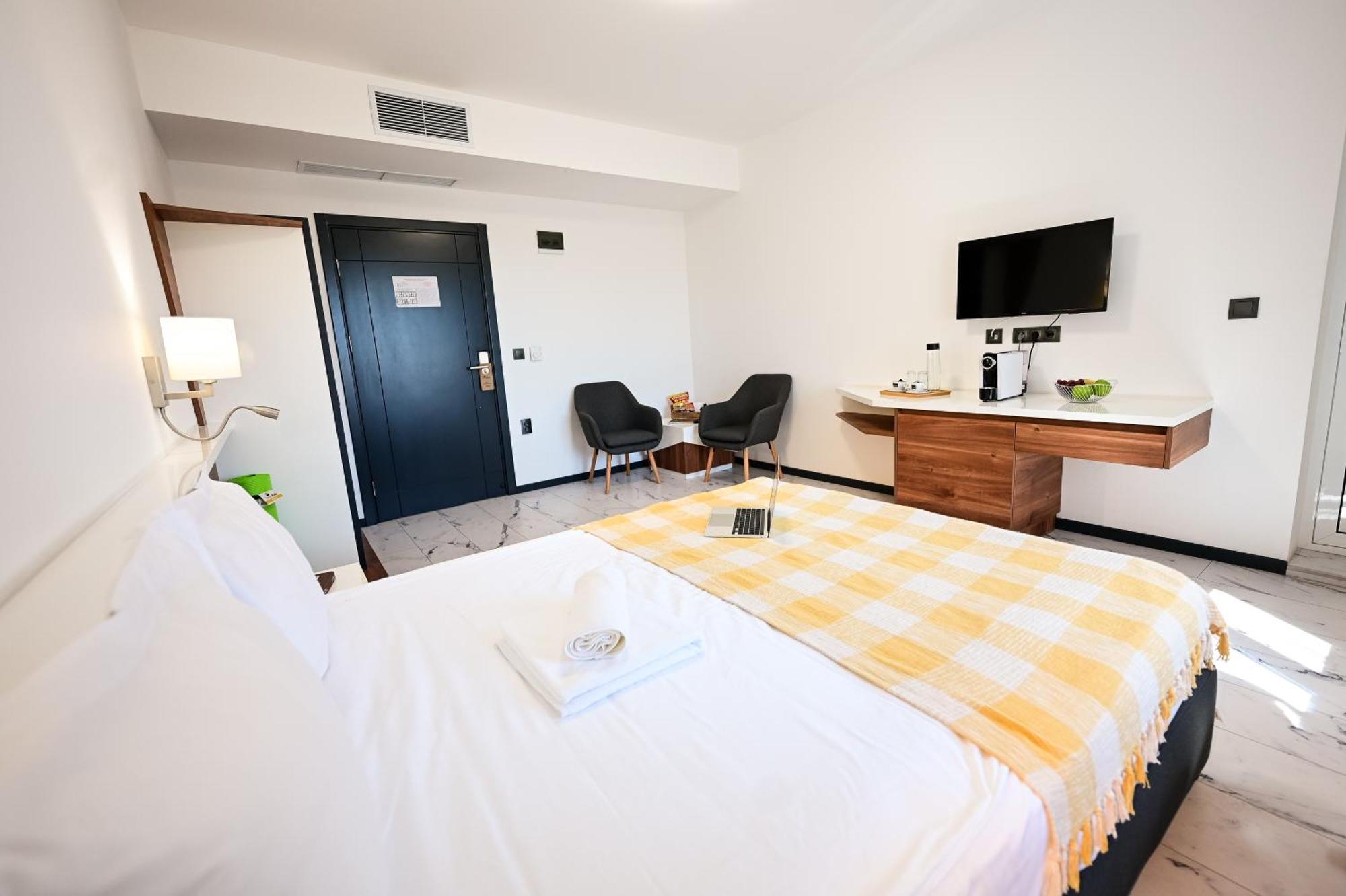 Rubo Hotel Shumen Dış mekan fotoğraf